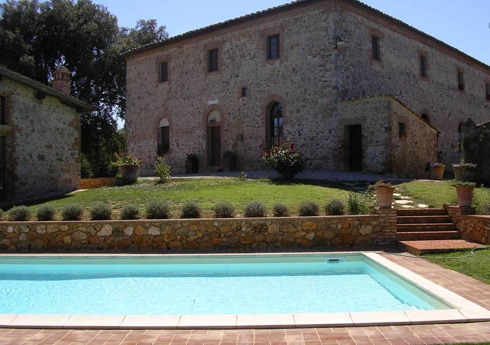 Agriturismo Tre Madonne 蒙特里久尼 客房 照片