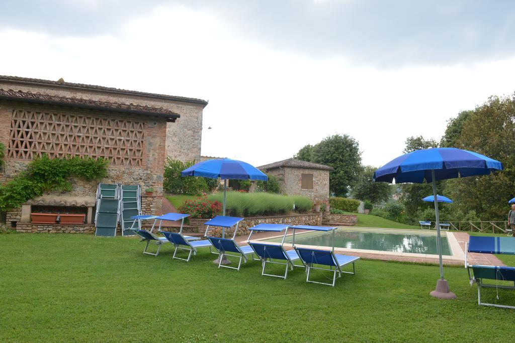 Agriturismo Tre Madonne 蒙特里久尼 外观 照片