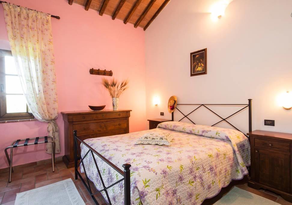 Agriturismo Tre Madonne 蒙特里久尼 外观 照片