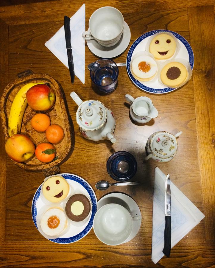 Agriturismo Tre Madonne 蒙特里久尼 外观 照片